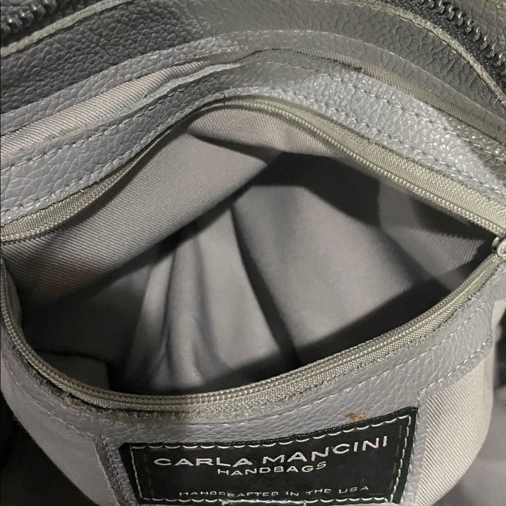 Carla Mancini Carmel Signature Bag Gray Pebbled Color - Picture 14 of 16